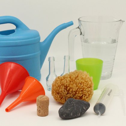 Utensilien, um Lernumgebungen zum Thema Wasser zu gestalten.